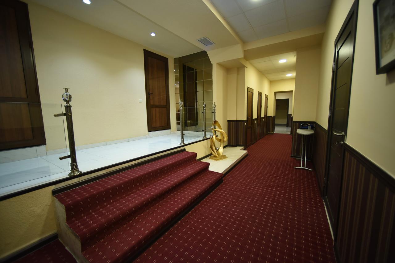 Yerevan Inn Hostel Eksteriør billede