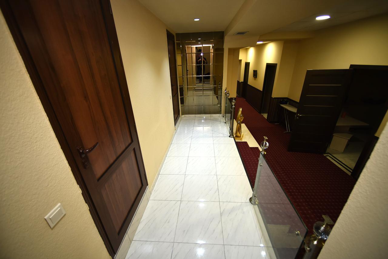 Yerevan Inn Hostel Eksteriør billede